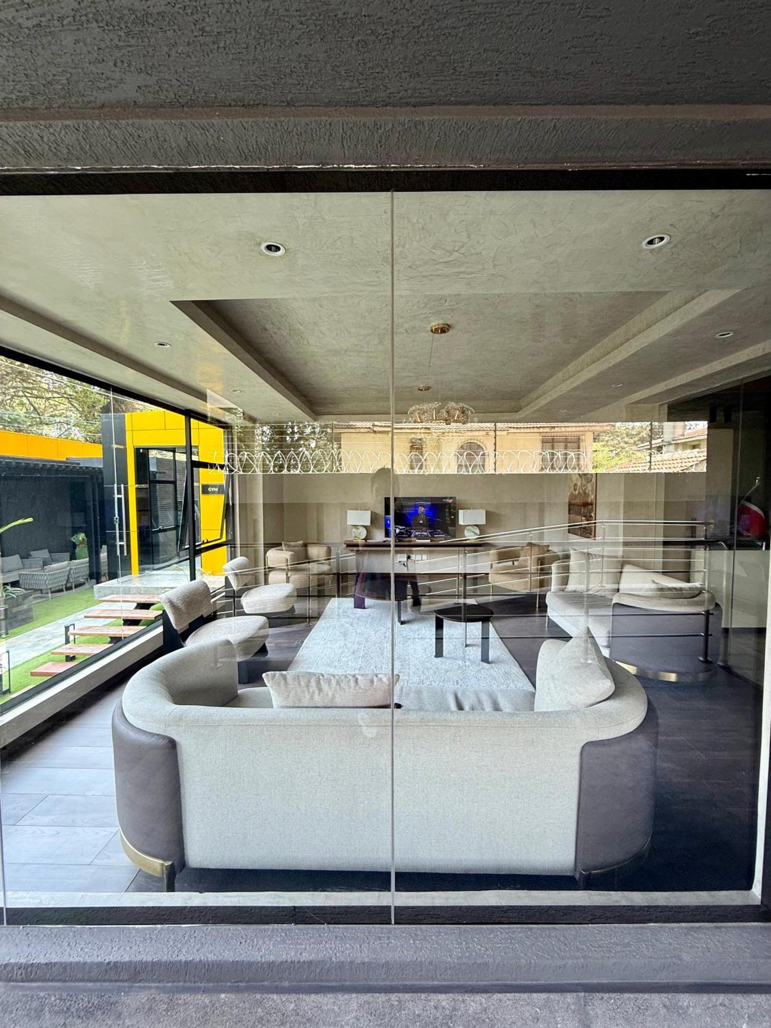Wilma Towers 11th Floor One Bedroom Apartment, Swimming Pool, Gym, Sauna,steam Workspace ,wonderiss Homes Kilimani Living Апартаменты Найроби